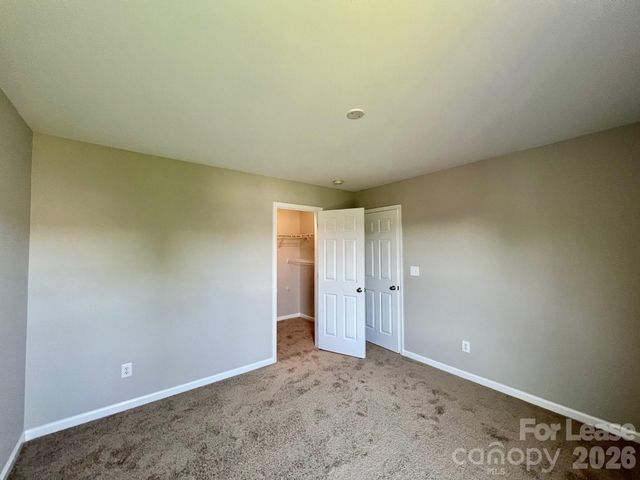 10311 Dominion Village Drive, Charlotte, NC 28269