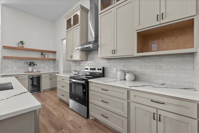 224 Cripple Creek Lane, Angleton, TX 77515