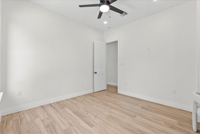 224 Cripple Creek Lane, Angleton, TX 77515