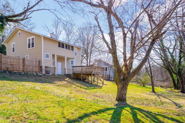 3122 Navajo Drive, Chattanooga, TN 37411