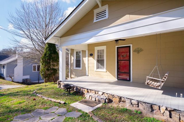 3122 Navajo Drive, Chattanooga, TN 37411