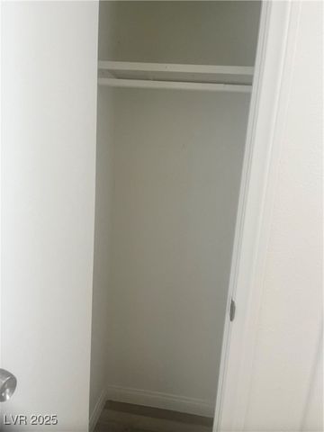 592 Sea Shell Lane, Las Vegas, NV 89110