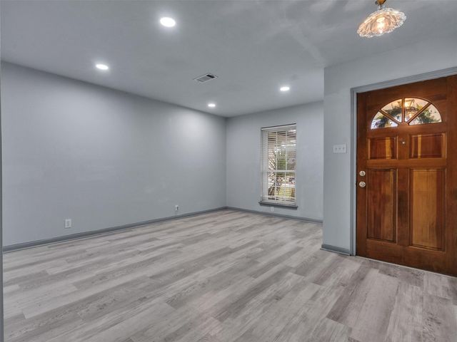 7210 Pine Grove Drive, Houston, TX 77092