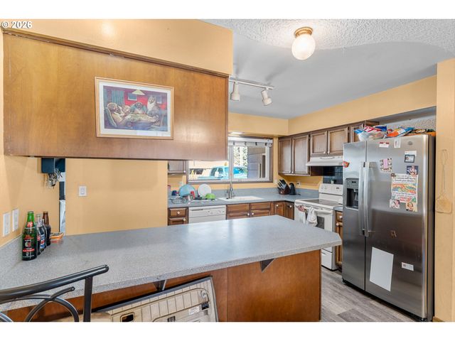 1910 I St, Washougal, WA 98671