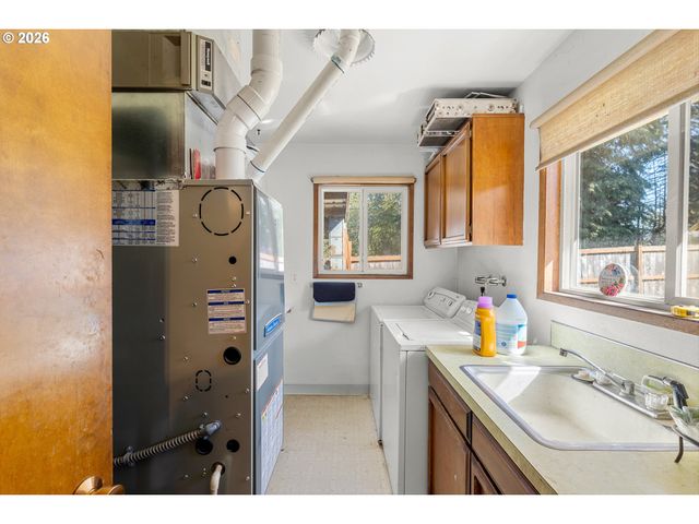 1910 I St, Washougal, WA 98671