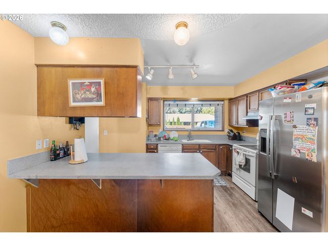 1910 I St, Washougal, WA 98671