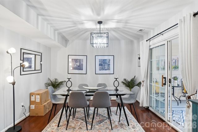 8407 Cricket Lake Drive, Charlotte, NC 28277