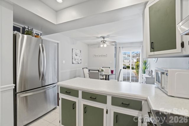 8407 Cricket Lake Drive, Charlotte, NC 28277