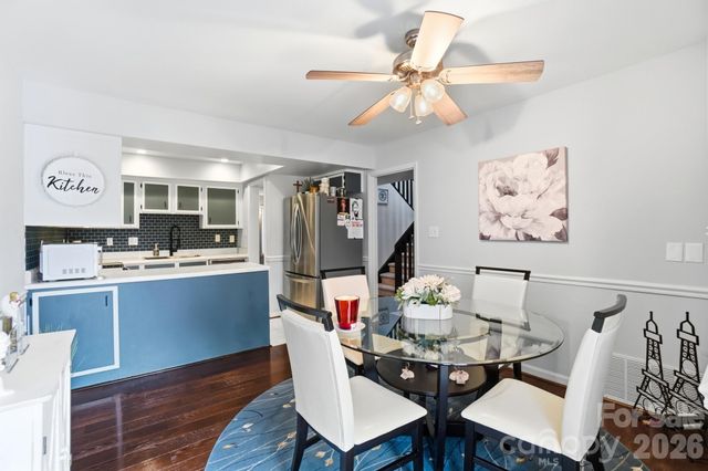 8407 Cricket Lake Drive, Charlotte, NC 28277