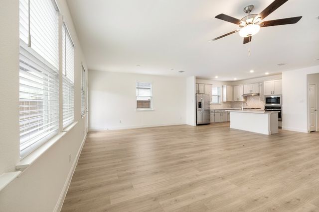 1428 Mustang Canyon Drive, Fort Worth, TX 76052