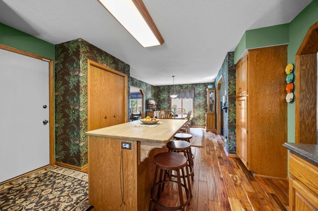 900 Laurel Avenue, Saint Paul Park, MN 55071