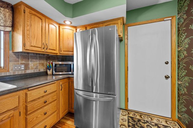 900 Laurel Avenue, Saint Paul Park, MN 55071