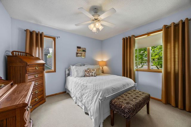 900 Laurel Avenue, Saint Paul Park, MN 55071
