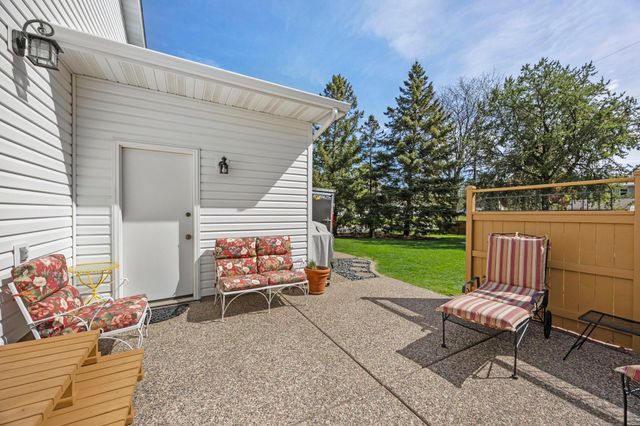 900 Laurel Avenue, Saint Paul Park, MN 55071