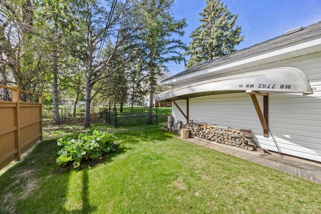 900 Laurel Avenue, Saint Paul Park, MN 55071