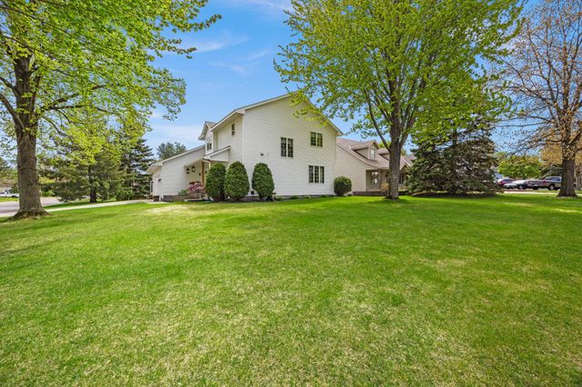 900 Laurel Avenue, Saint Paul Park, MN 55071