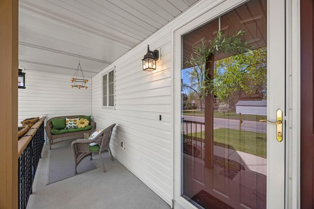 900 Laurel Avenue, Saint Paul Park, MN 55071