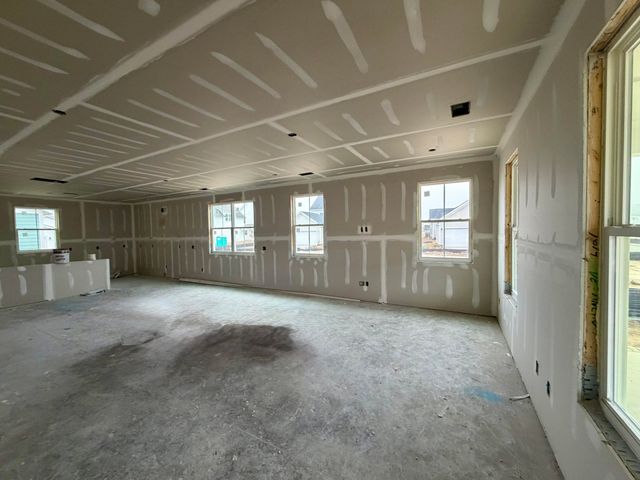 709 Rumbling Leaf Lane, Summerville, SC 29486