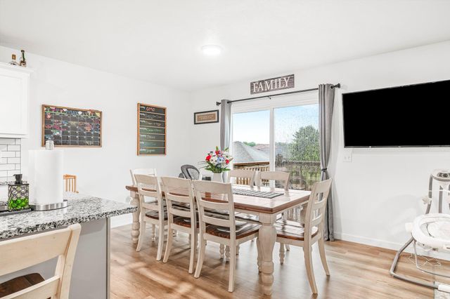 1142 S Broadview Avenue, Springfield, MO 65802