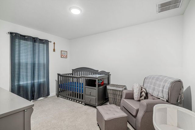 1142 S Broadview Avenue, Springfield, MO 65802