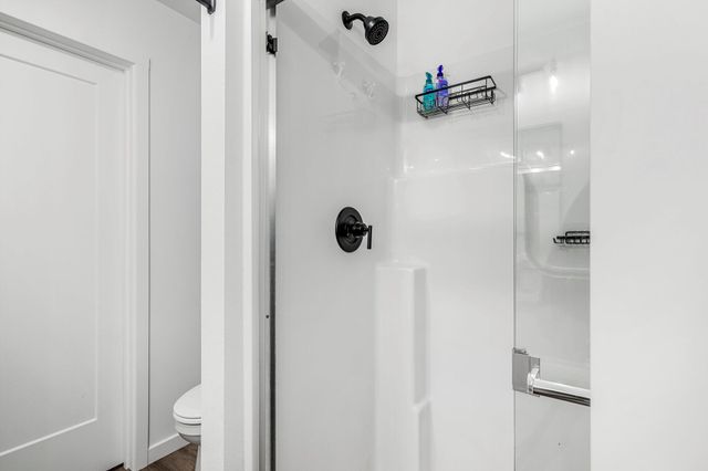 1142 S Broadview Avenue, Springfield, MO 65802