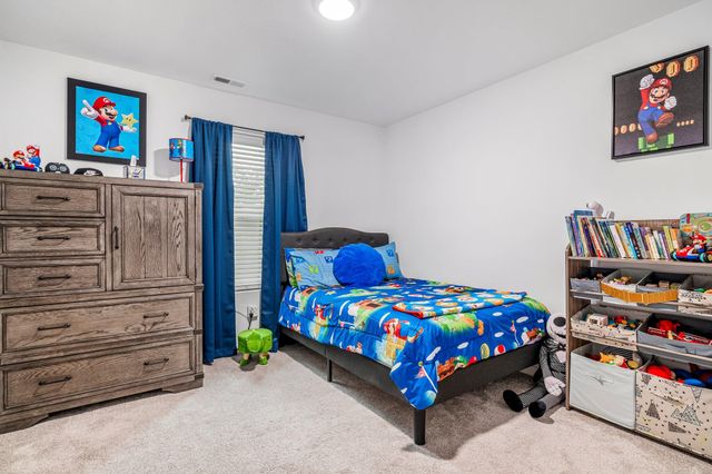 1142 S Broadview Avenue, Springfield, MO 65802