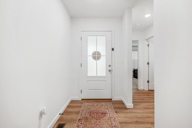 1142 S Broadview Avenue, Springfield, MO 65802