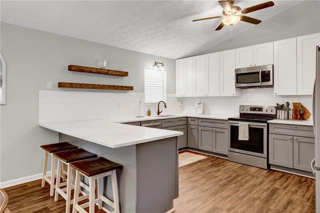 2361 Skyline Ridge Drive, Lithia Springs, GA 30122