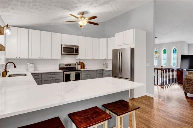 2361 Skyline Ridge Drive, Lithia Springs, GA 30122