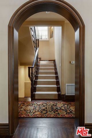402 11th Street, Santa Monica, CA 90402