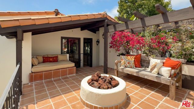 402 11th Street, Santa Monica, CA 90402