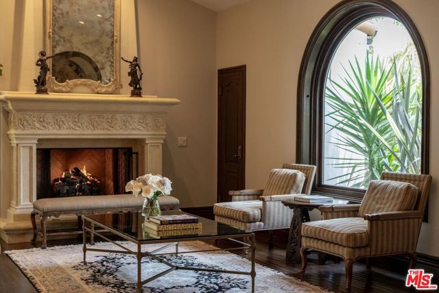 402 11th Street, Santa Monica, CA 90402