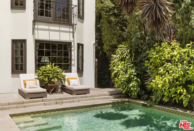 402 11th Street, Santa Monica, CA 90402