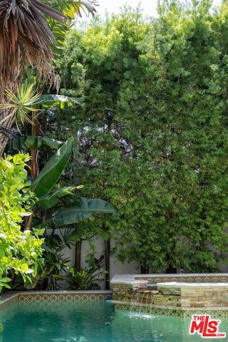 402 11th Street, Santa Monica, CA 90402