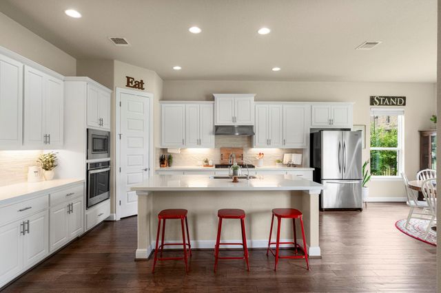 530 Hawthorne LOOP, Driftwood, TX 78619
