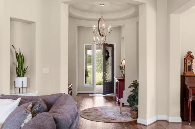 530 Hawthorne LOOP, Driftwood, TX 78619