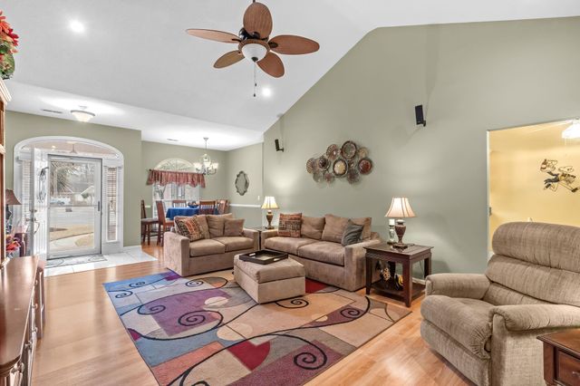 2977 Woodberry Ct., Little River, SC 29566