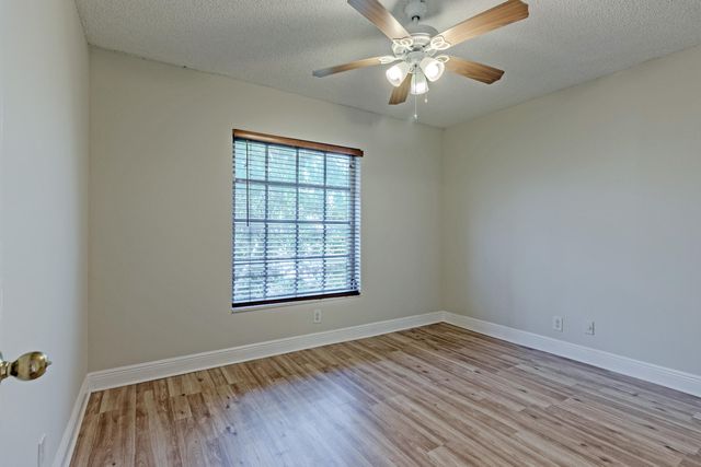 2161 NE 68th Street 332, Fort Lauderdale, FL 33308