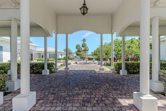 2161 NE 68th Street 332, Fort Lauderdale, FL 33308