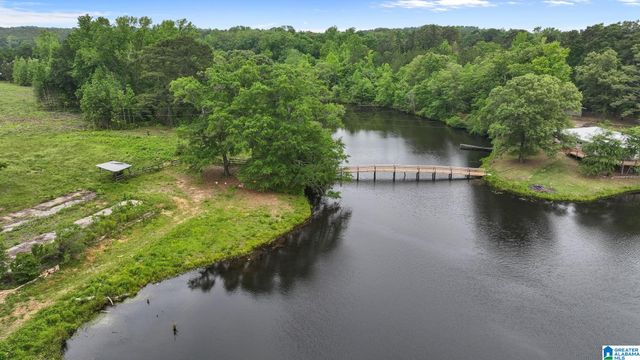 4576 COUNTY ROAD 42, Jemison, AL 35085