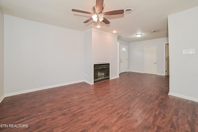 2305 Ridgecrest Drive, Knoxville, TN 37918