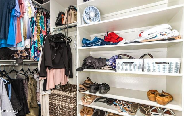 7319 W Surrey Avenue, Peoria, AZ 85381