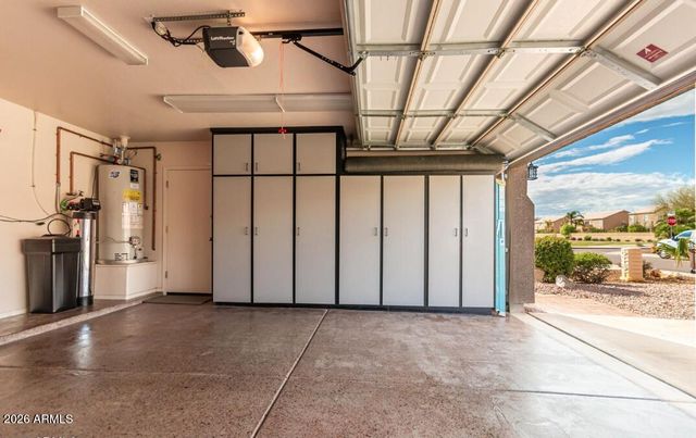 7319 W Surrey Avenue, Peoria, AZ 85381