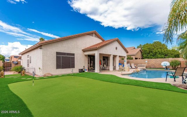 7319 W Surrey Avenue, Peoria, AZ 85381