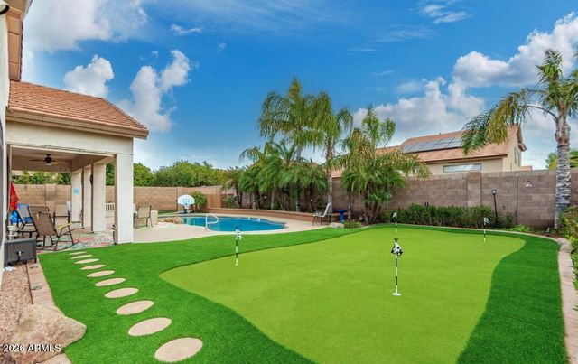 7319 W Surrey Avenue, Peoria, AZ 85381