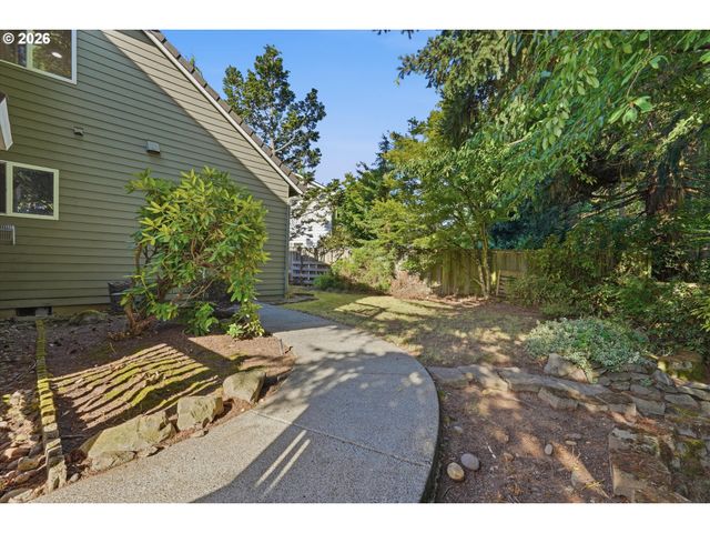 2125 Nw 47TH Ave, Camas, WA 98607