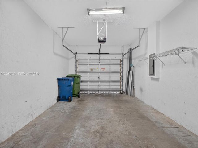 3677 San Simeon Circle, Weston, FL 33331