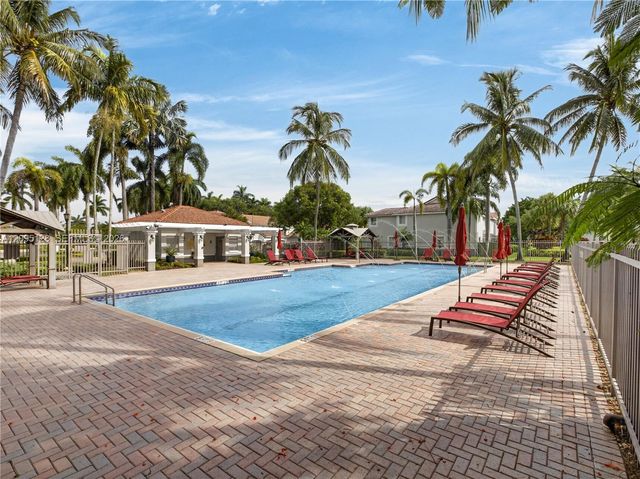 3677 San Simeon Circle, Weston, FL 33331
