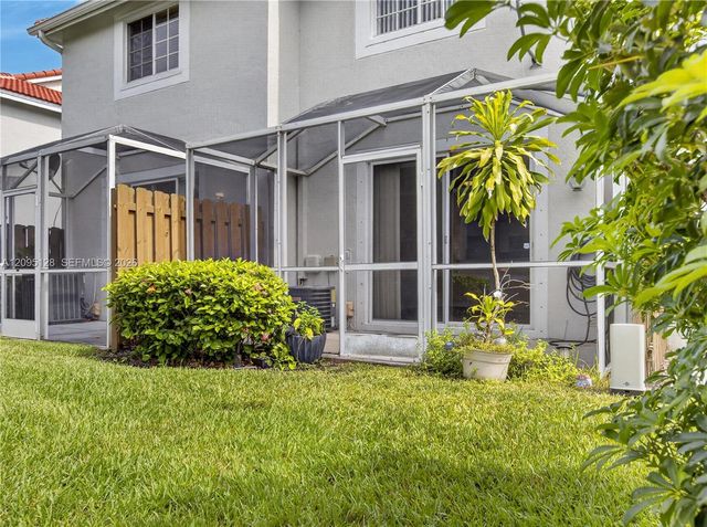 3677 San Simeon Circle, Weston, FL 33331