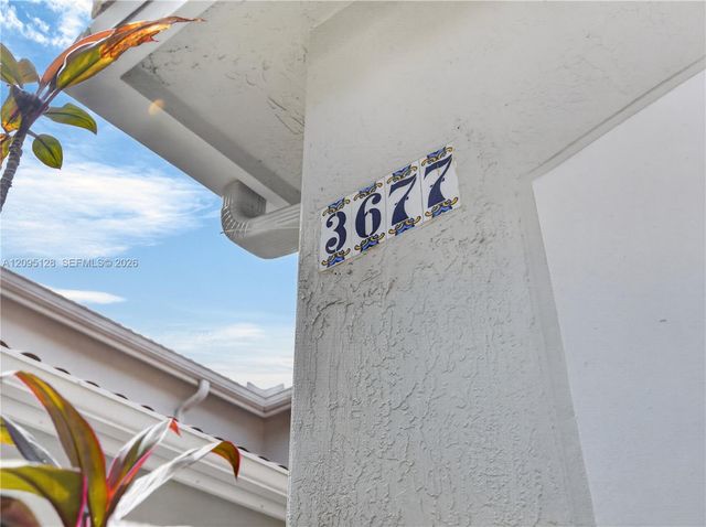 3677 San Simeon Circle, Weston, FL 33331